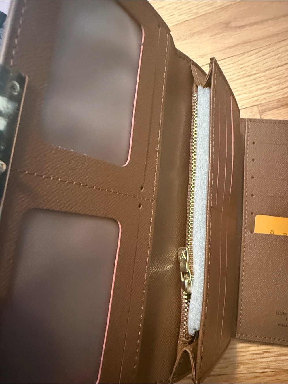 Wallet - Picture 5 of 5